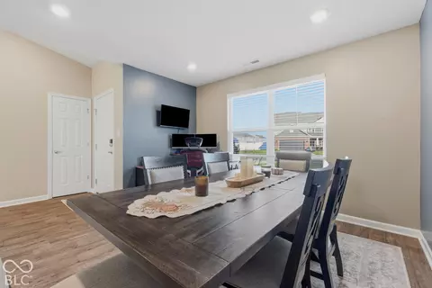 Dining - 6731 Honeysuckle Way, Pendleton, IN 46064 photo 2 of 2