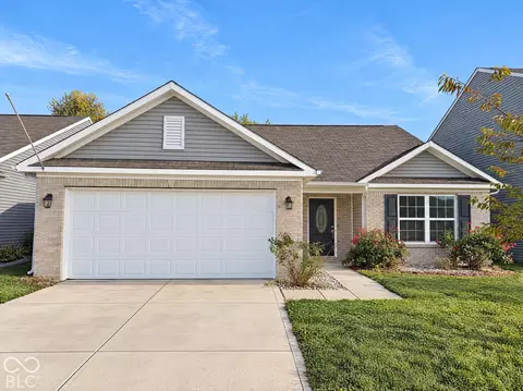 6536 Emerald Crossing Way, Indianapolis, IN 46221