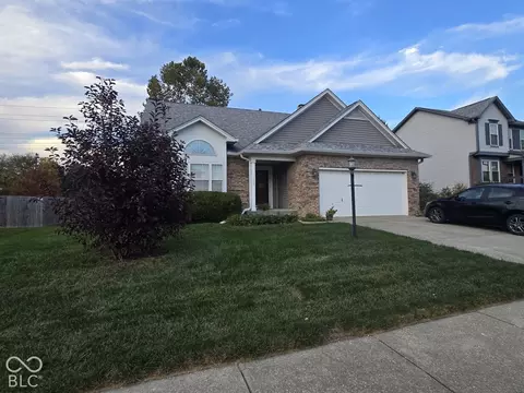 1182 Glenbar Way, Greenwood, IN 46143