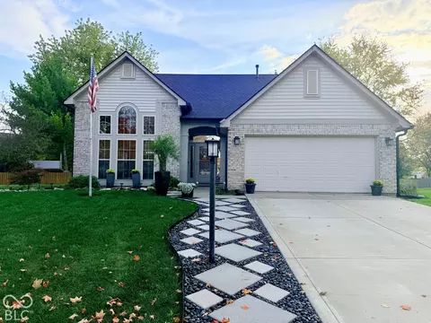 10653 Kestrel Ct, Noblesville, IN 46060
