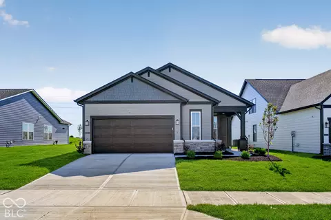 13251 Roundtop Rd, Noblesville, IN 46060