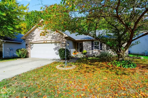 6610 Wilderness Trl, Fishers, IN 46038
