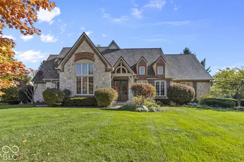 2990 Winterset Dr, Carmel, IN 46032