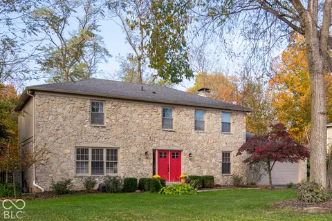 7620 Camelback Dr, Indianapolis, IN 46250