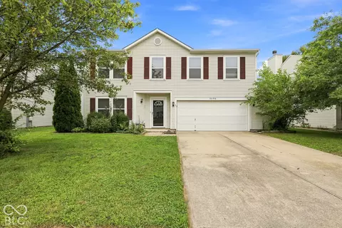 10198 Apple Blossom Cir, Fishers, IN 46038
