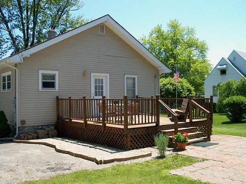 216 S Main St, Pendleton, IN 46064 photo 2