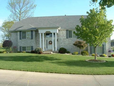 8722 Carriage Ln, Pendleton, IN 46064 photo 1