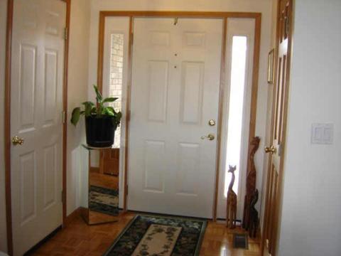 5525 Spring Dr, Columbus, IN 47201 photo 2