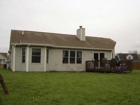 5525 Spring Dr, Columbus, IN 47201 photo 9