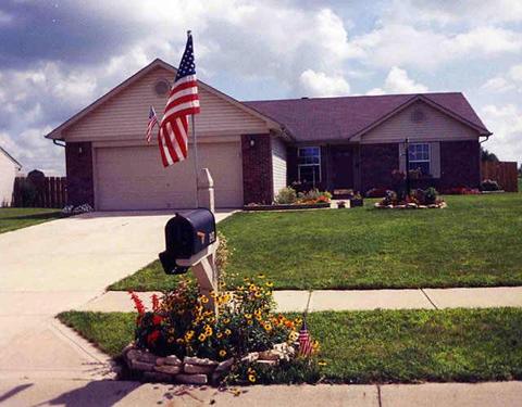 141 Canterbury Rd, Pendleton, IN 46064 photo 1