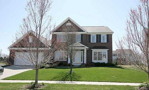 411 Stockbridge Dr, Westfield, IN 46074