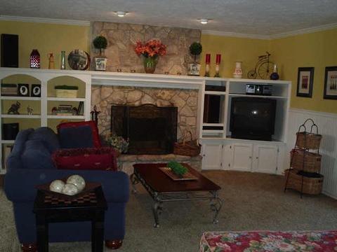 12709 Wembly Rd, Carmel, IN 46033 photo 3