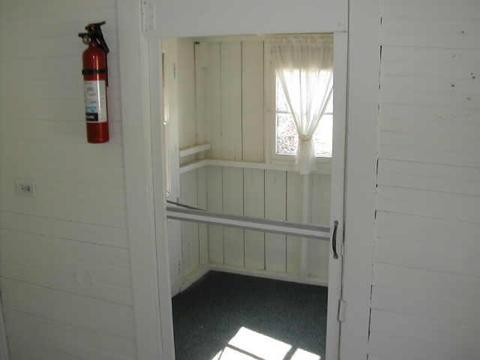 112 S Franklin St, Pendleton, IN 46064 photo 10