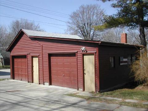 112 S Franklin St, Pendleton, IN 46064 photo 3