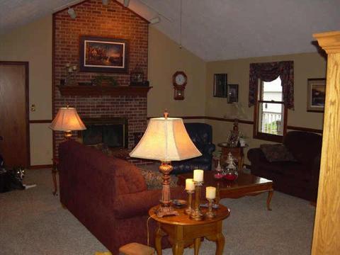 12892 116th St E, Fishers, IN 46037 photo 5