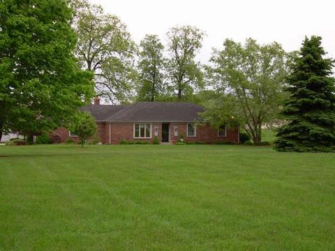 12892 116th St E, Fishers, IN 46037 photo 1