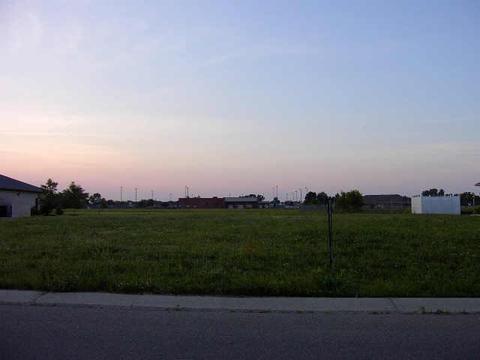 650 Patrick Pl, Brownsburg, IN 46112 photo 2