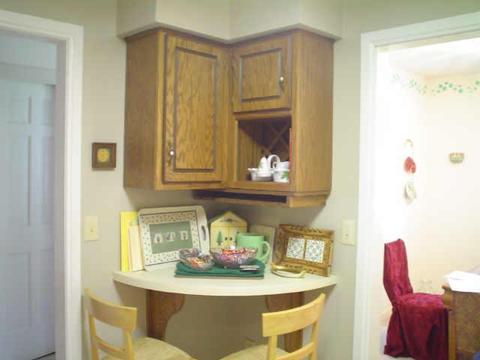 5928 Highgate Cir, Indianapolis, IN 46250 photo 4