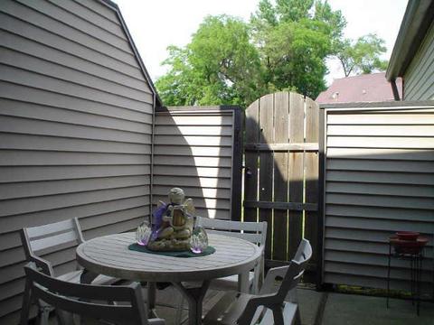 5928 Highgate Cir, Indianapolis, IN 46250 photo 10