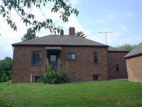 312 E Madison Ave, Pendleton, IN 46064 photo 2