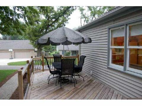 637 Silver St, Pendleton, IN 46064 photo 4