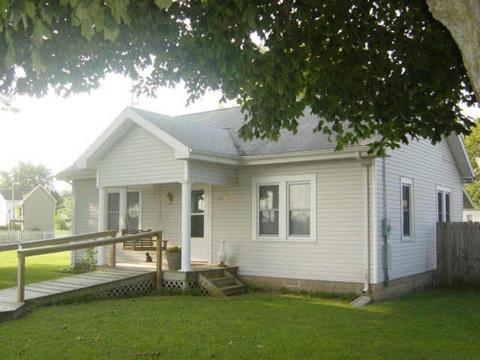 839 E North St, Mays, IN 46155 photo 2