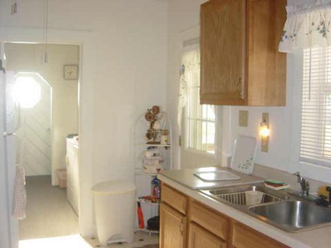 839 E North St, Mays, IN 46155 photo 6