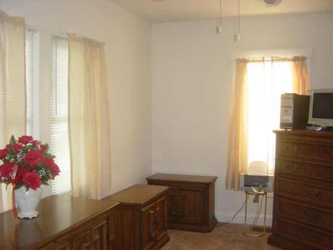 839 E North St, Mays, IN 46155 photo 4