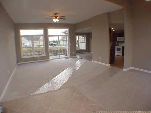 2377 Cameron Ct, Columbus, IN 47203 photo 3