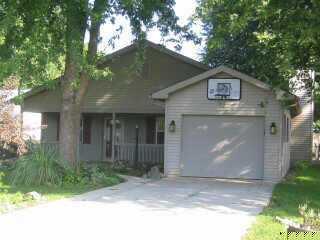 210 Broadway Ave, Arcadia, IN 46030 photo 1