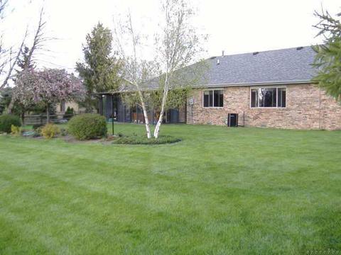 8783 Surrey Dr, Pendleton, IN 46064 photo 3