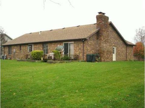 205 Lucky Ln, Pendleton, IN 46064 photo 4