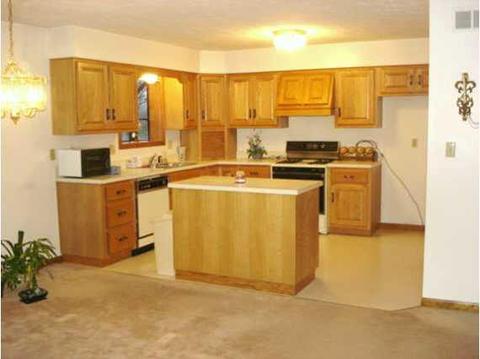 205 Lucky Ln, Pendleton, IN 46064 photo 3