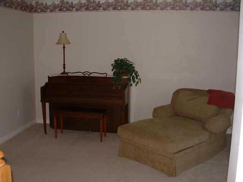 135 Hawthorn, Pendleton, IN 46064 photo 6