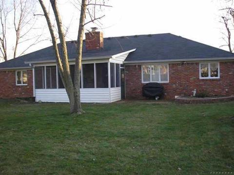 1710 Beech Cir, Plainfield, IN 46168 photo 2