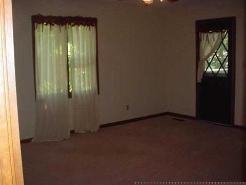 5968 Oak Hill E Dr, Plainfield, IN 46168 photo 8