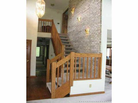 4341 W Moss Ln, Bloomington, IN 47403 photo 3