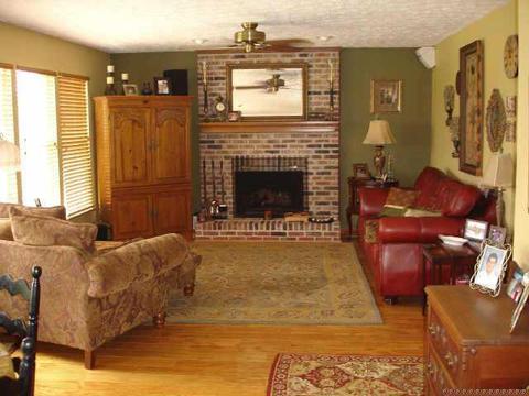 14949 Windmill Dr, Carmel, IN 46033 photo 2