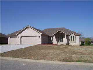 6339 Cabriolet Way, Pendleton, IN 46064 photo 1