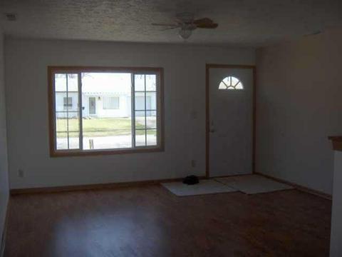 954 Highlander Dr, Plainfield, IN 46168 photo 2