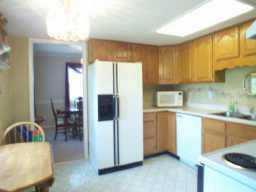 8302 Five Points Rd, Indianapolis, IN 46259 photo 2