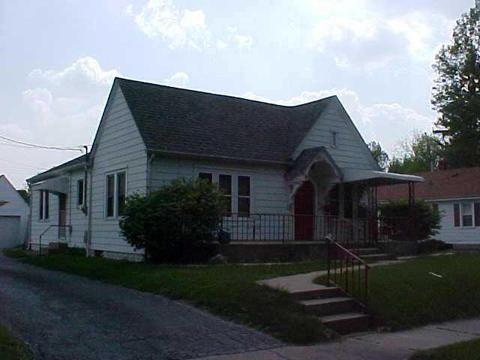1045 Locust, Middletown, IN 47356 photo 1