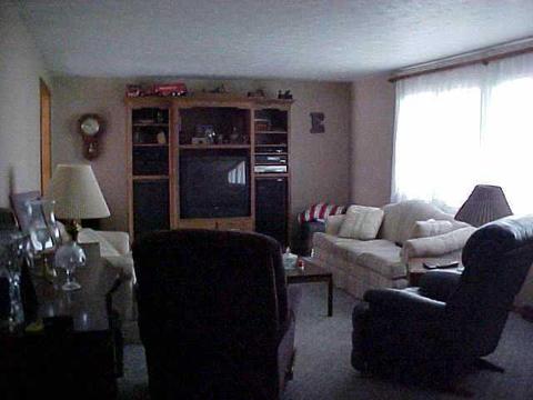 426 Brookside Rd, Lapel, IN 46051 photo 2