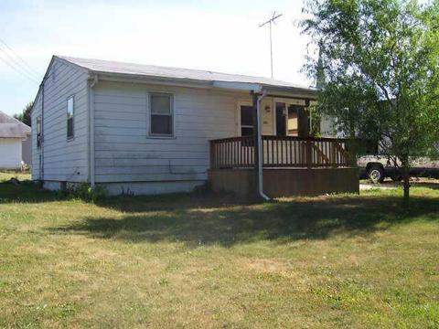 205 E Tinker St, Waldron, IN 46182 photo 1