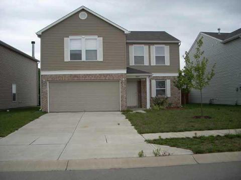 9489 W Stargazer Dr, Pendleton, IN 46064 photo 1