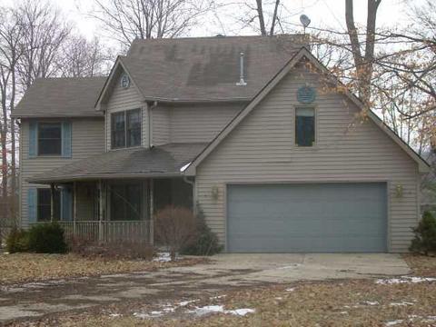 108 N Brenrich Rd, Pendleton, IN 46064 photo 1