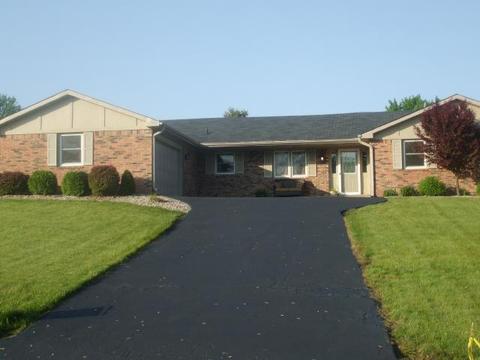 1011 Pendle Hl, Pendleton, IN 46064 photo 1