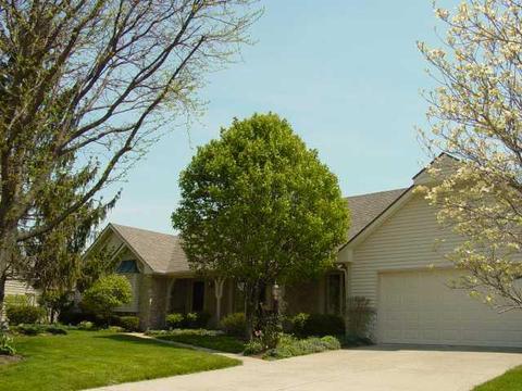 13025 Wembly Cir, Carmel, IN 46033 photo 1