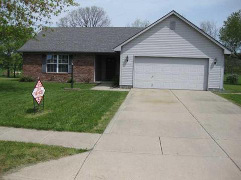 156 Oxford Ave, Pendleton, IN 46064 photo 1