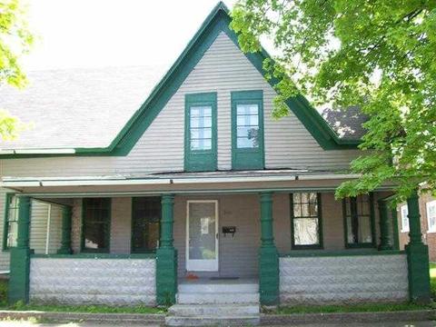 312 5th St, Covington, IN 47932 photo 1